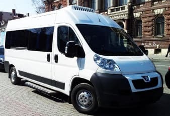 Аренда Пежо Боксер на 16 - 18 мест с водителем